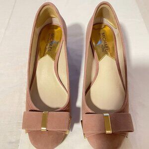 Michael Kors Women's Kiera Dusty Pink Suede Mid Pumps Shoes Size 6.5US
